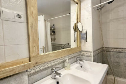 3e88c3ec18fa8fd982d4717f646811bd - 22