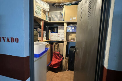 3e88c3ec18fa8fd982d4717f646811bd - 28