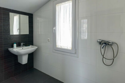 3f603540face0d5aa80a3686aab09063 - 29