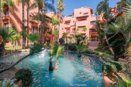 3fc3c1cb73f770160ecbe253865731bd - 25