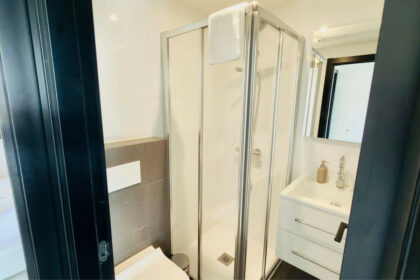 3fd769aad28725ca53839e7de67e537e - 23