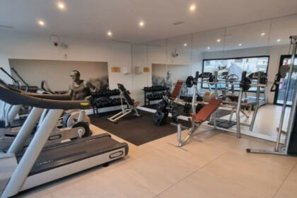 3fd769aad28725ca53839e7de67e537e - 30