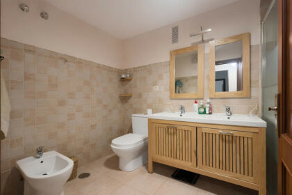 406558748d4a15417598e37f1ca2f2e8 - 12