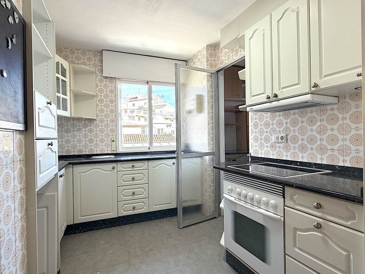 40a72fe48f85bac42993e9c90060aeb6 - 8