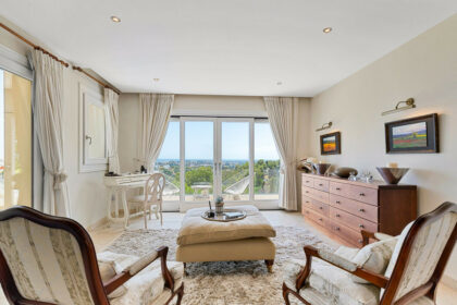 417fb87e8d59c0fe42b7d62555879e7f - 16