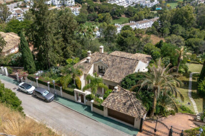 417fb87e8d59c0fe42b7d62555879e7f - 36