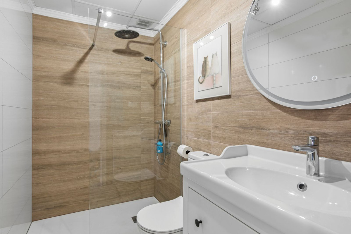 41d7623e3ad8aebbcc3f853d5fc1b117 - 17