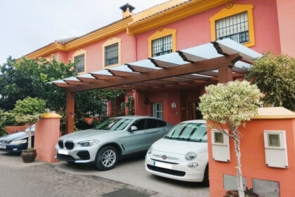 420c68fa6eae19cf8deed8086eaedd11 - 1