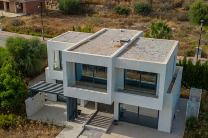 423baa26e4c0dabd4998352d7d3f4262 - 1