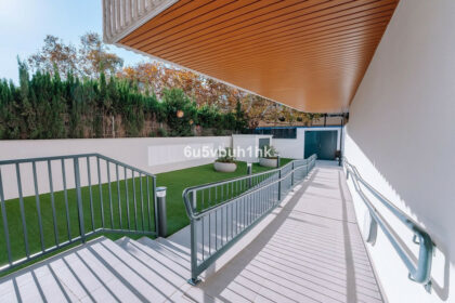 42508dfbaa6e4cb64b3af66213d4f425 - 31