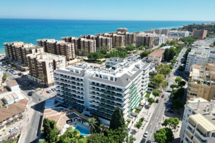 42508dfbaa6e4cb64b3af66213d4f425 - 49