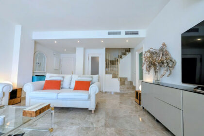 427b3d5876b9ac1f67b13215f300f8d4 - 14