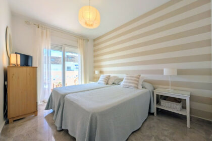 427b3d5876b9ac1f67b13215f300f8d4 - 27