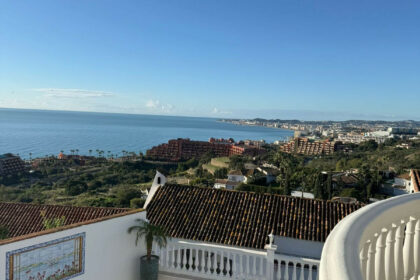 43ebc59ec2809e7338d1f7df23eddb9f - 1