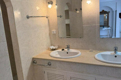 43ebc59ec2809e7338d1f7df23eddb9f - 15