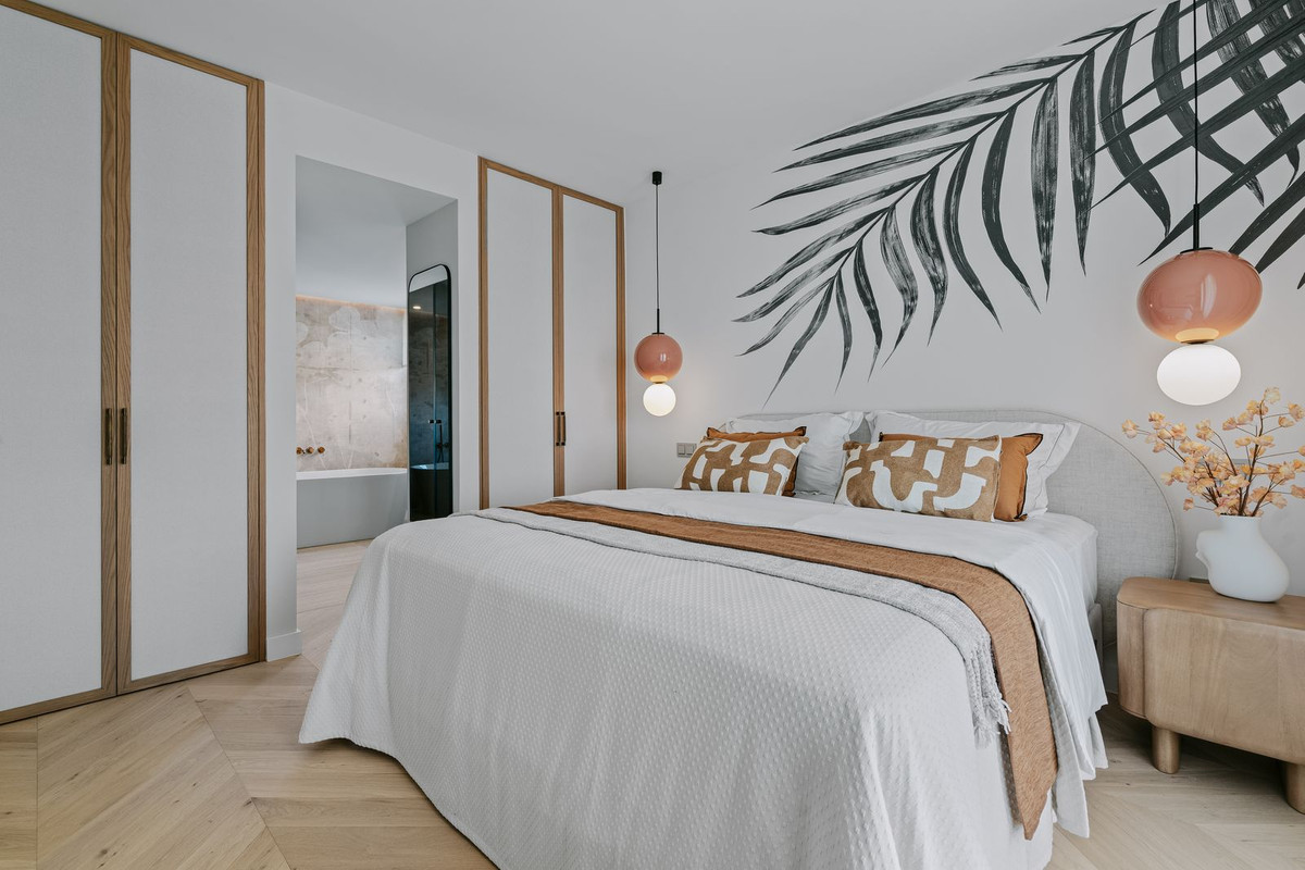 44ac307c3b8489b44a9eb623597b24ec - 12