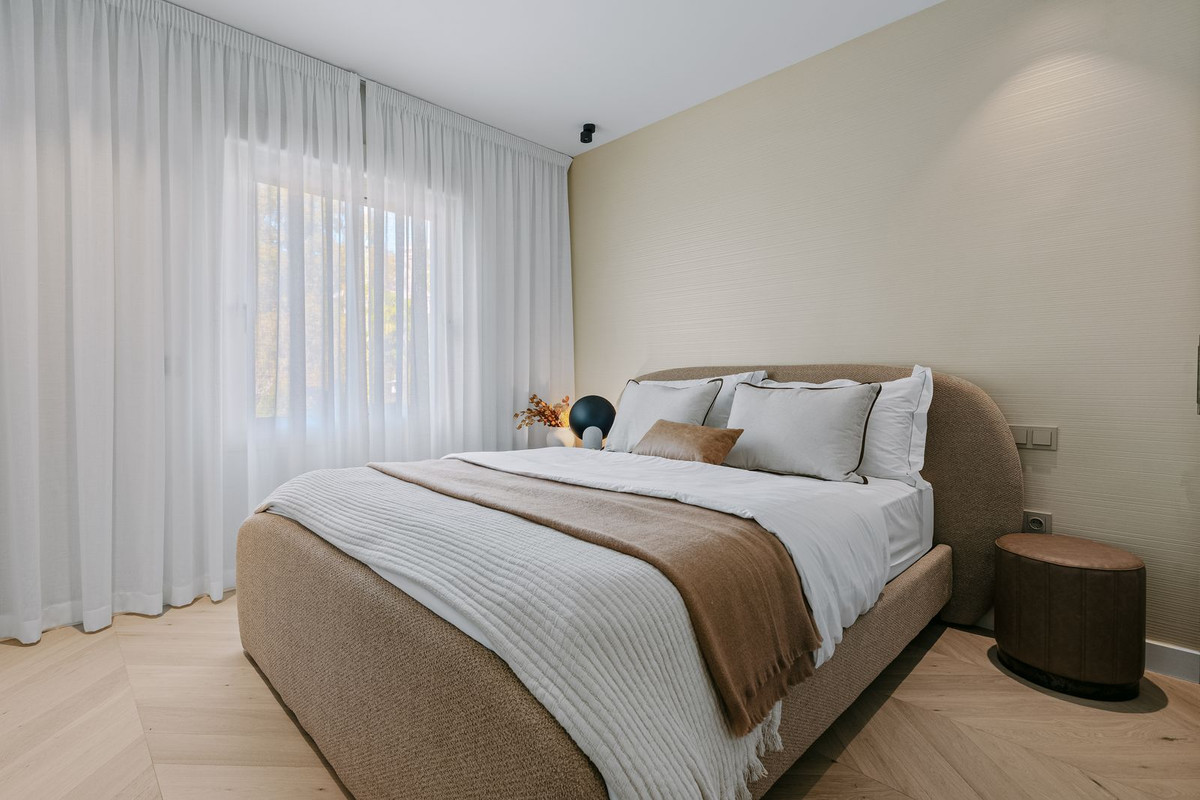 44ac307c3b8489b44a9eb623597b24ec - 15