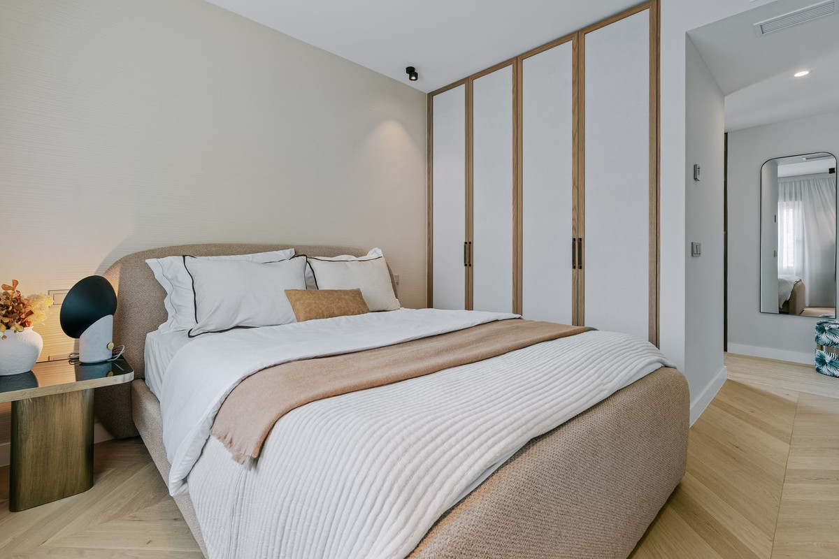 44ac307c3b8489b44a9eb623597b24ec - 16