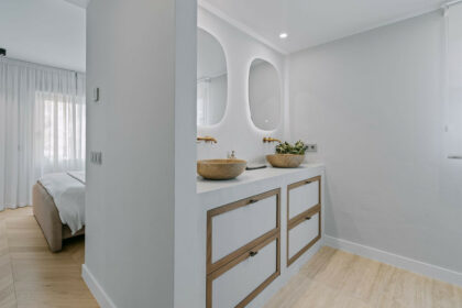 44ac307c3b8489b44a9eb623597b24ec - 17