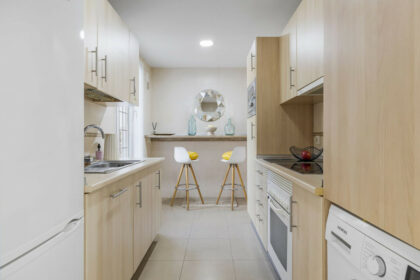 452fdc24b465ca5db1714f7c235b1d0b - 13