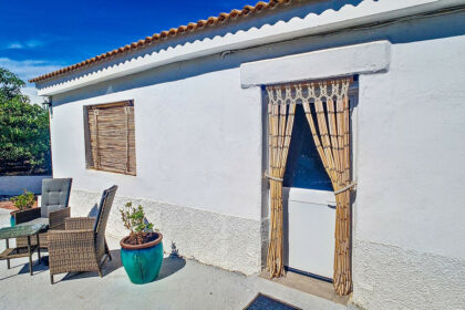 4756ffe3f6d3b42e081850a9a87da27d - 27