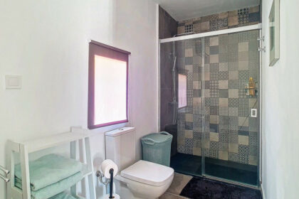 4756ffe3f6d3b42e081850a9a87da27d - 32