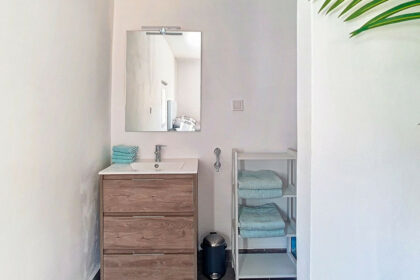 4756ffe3f6d3b42e081850a9a87da27d - 33