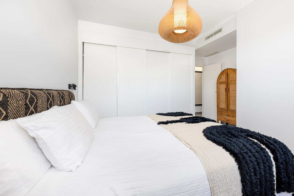 47b163cbdc3dde0df1f71b3690590d88 - 22