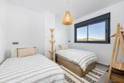 47b163cbdc3dde0df1f71b3690590d88 - 25