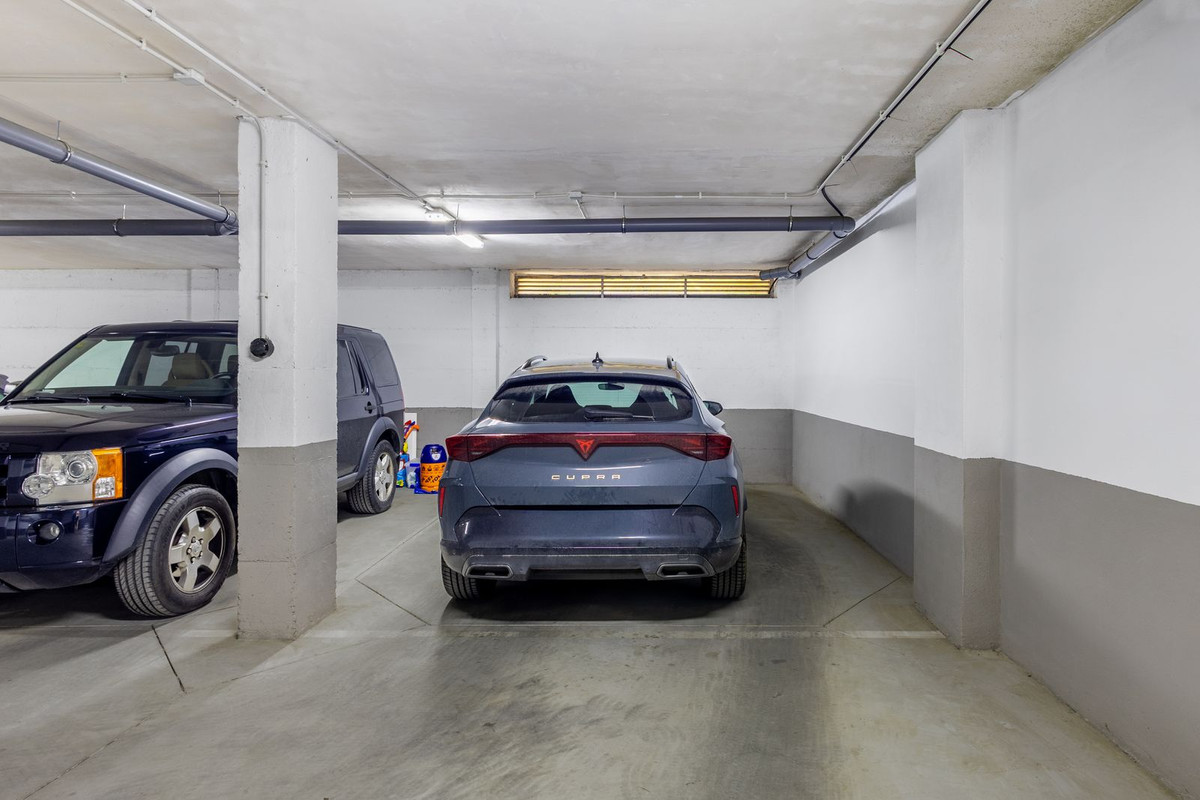 47b163cbdc3dde0df1f71b3690590d88 - 33