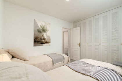 487fc33627d4f58736b9703c90ab2427 - 14