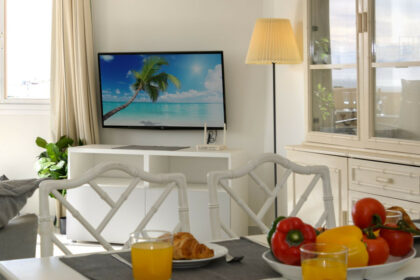 487fc33627d4f58736b9703c90ab2427 - 24