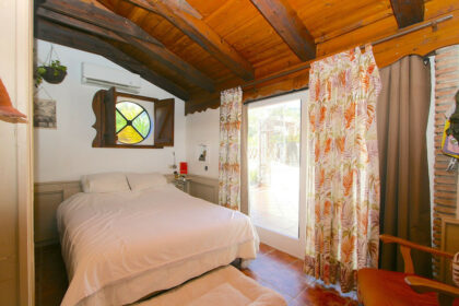 48cc7232dae97707c0c150dc60eba9ab - 24