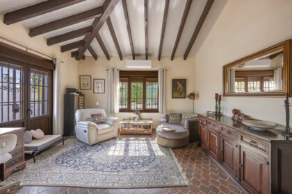 495977564ac3dfe43e5c4ba7ec4c70de - 18