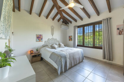 495977564ac3dfe43e5c4ba7ec4c70de - 32