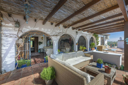 495977564ac3dfe43e5c4ba7ec4c70de - 5