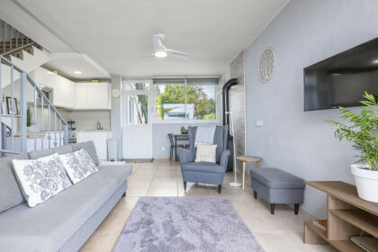 495977564ac3dfe43e5c4ba7ec4c70de - 54