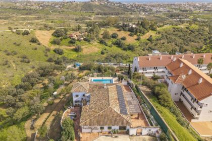 495977564ac3dfe43e5c4ba7ec4c70de - 84