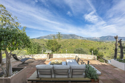 495977564ac3dfe43e5c4ba7ec4c70de - 91