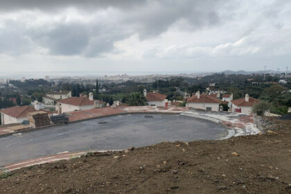 4a480fb1c77ea8b6a7460d19c07e9e9d - 3