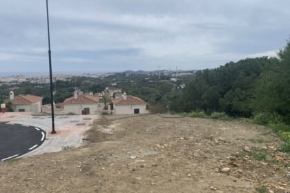 4a480fb1c77ea8b6a7460d19c07e9e9d - 5