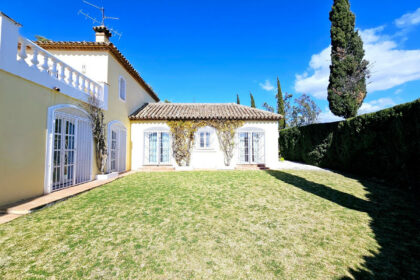 4abd3bd593e14dba48becb9956e51e24 - 23