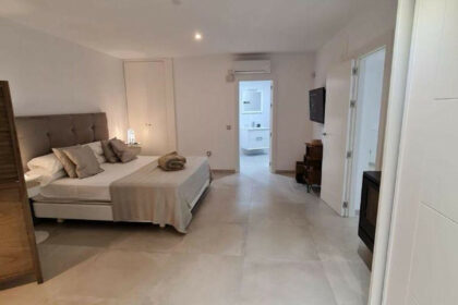 4b8aa20ecb76a39071d447cfb17b9924 - 10