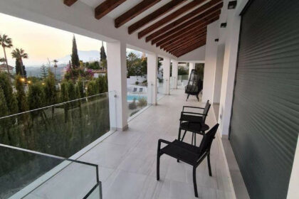 4b8aa20ecb76a39071d447cfb17b9924 - 13