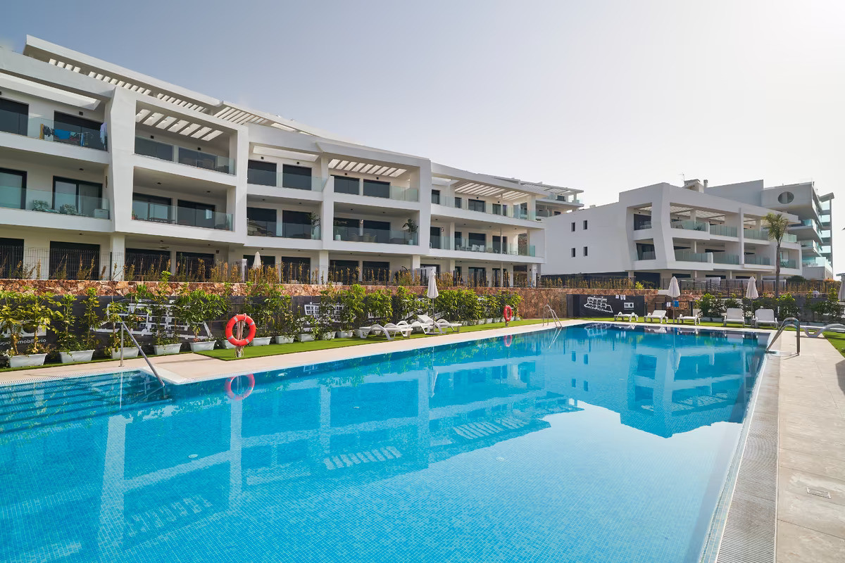 4c582a8bac3918499e5a8271bab65d50 - 1