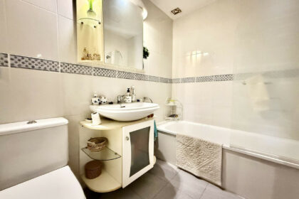 4cf699cdbca23324606e0e85bb1ab143 - 23