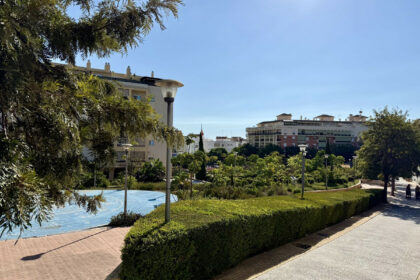 4cf699cdbca23324606e0e85bb1ab143 - 33