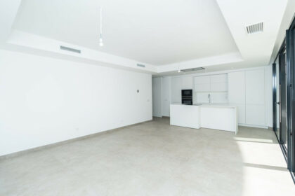 4de7c1505b04a11fb843601a543f69d0 - 11