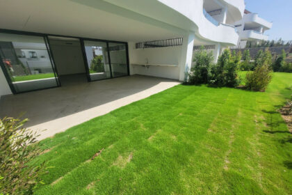 4de7c1505b04a11fb843601a543f69d0 - 21