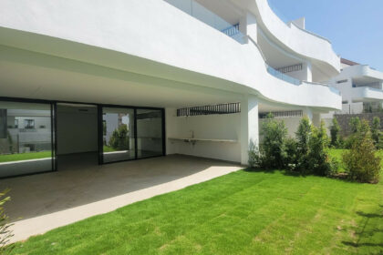 4de7c1505b04a11fb843601a543f69d0 - 23